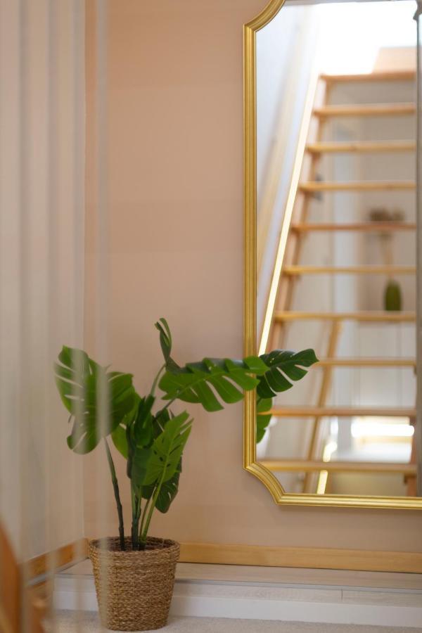 Unique Central 3 Floor Home With 4Bdrm, 3Bthrm ブダペスト エクステリア 写真